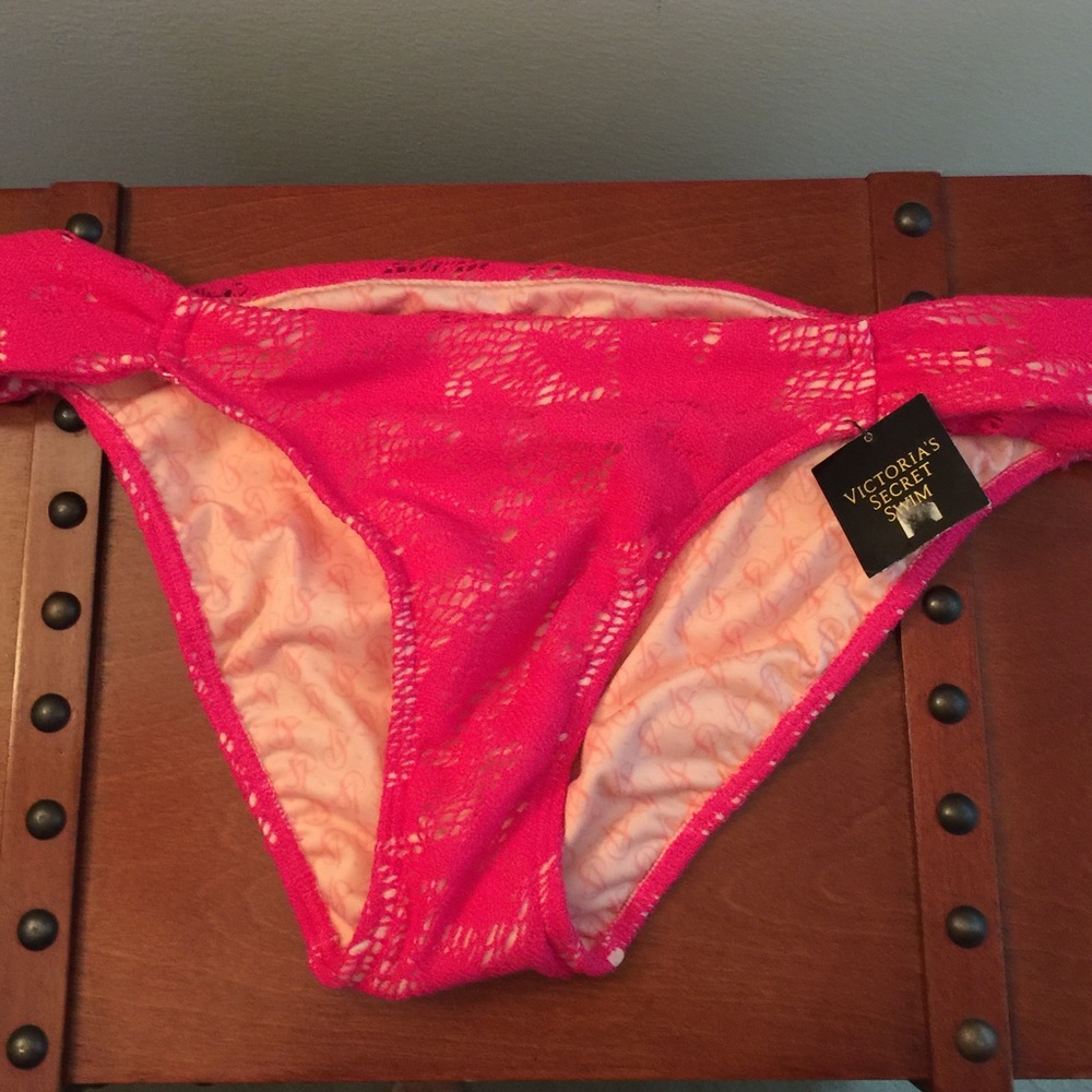 🔥Victoria's Secret bikini swim bottom